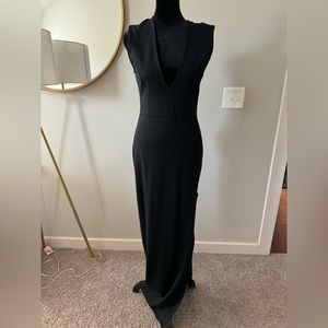 Windsor V Neck Maxi Dress